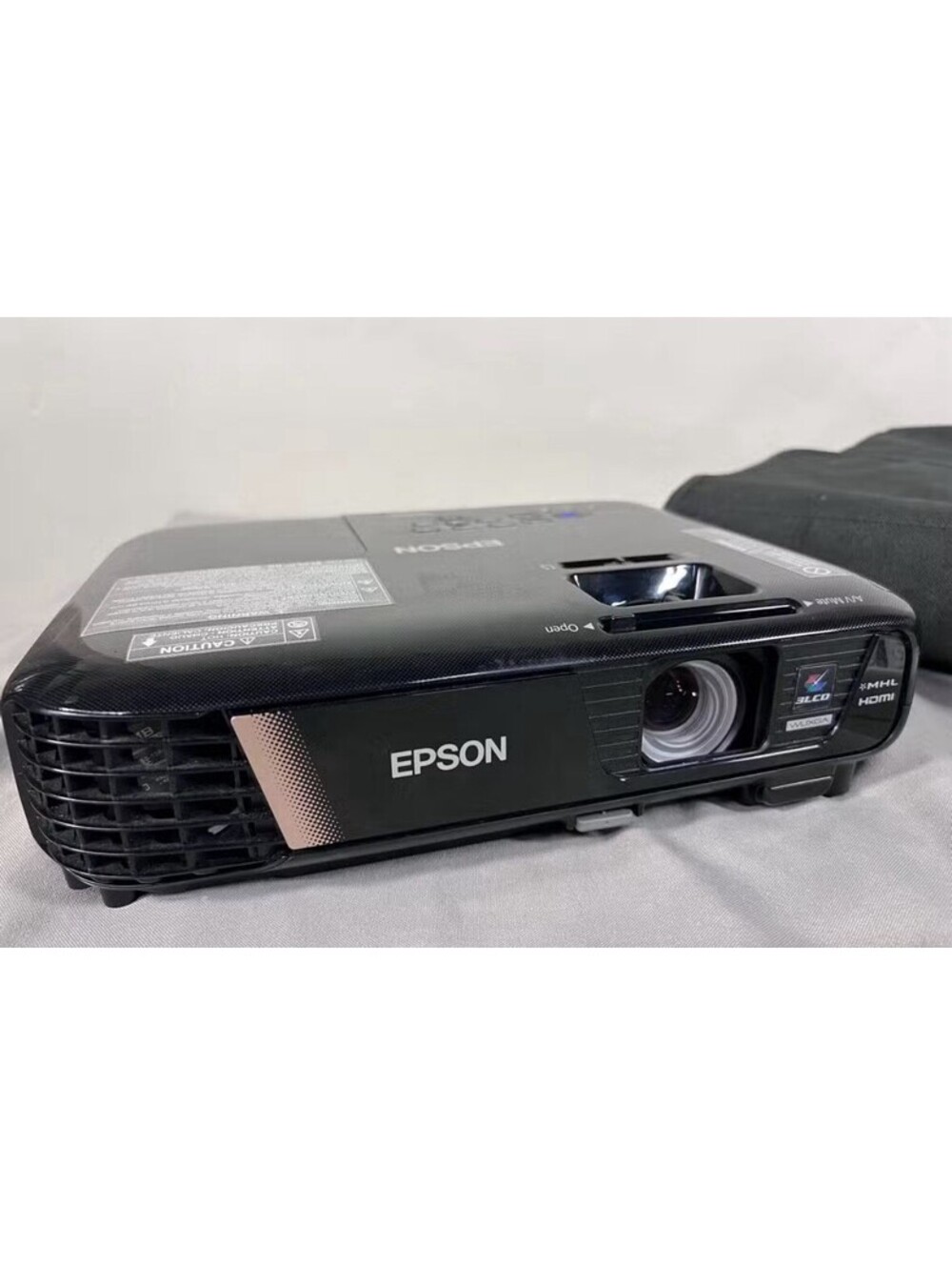 Epson EX9200 Pro Wireless WUXGA Projector 1080p HDMI - ONLY 449 LAMP HOURS